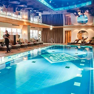 5* Отель Vier Jahreszeiten Kempinski